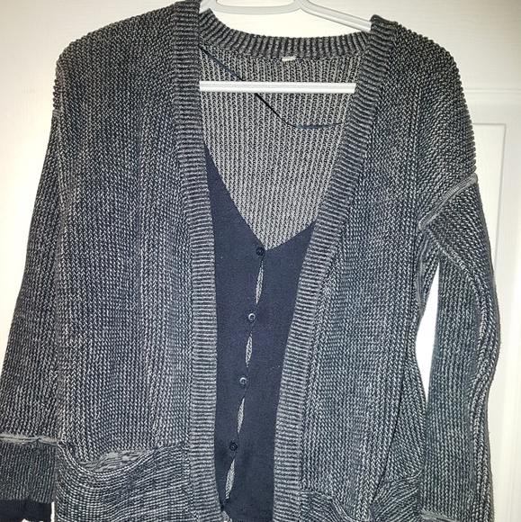 Lululemon Vestigan Sweater